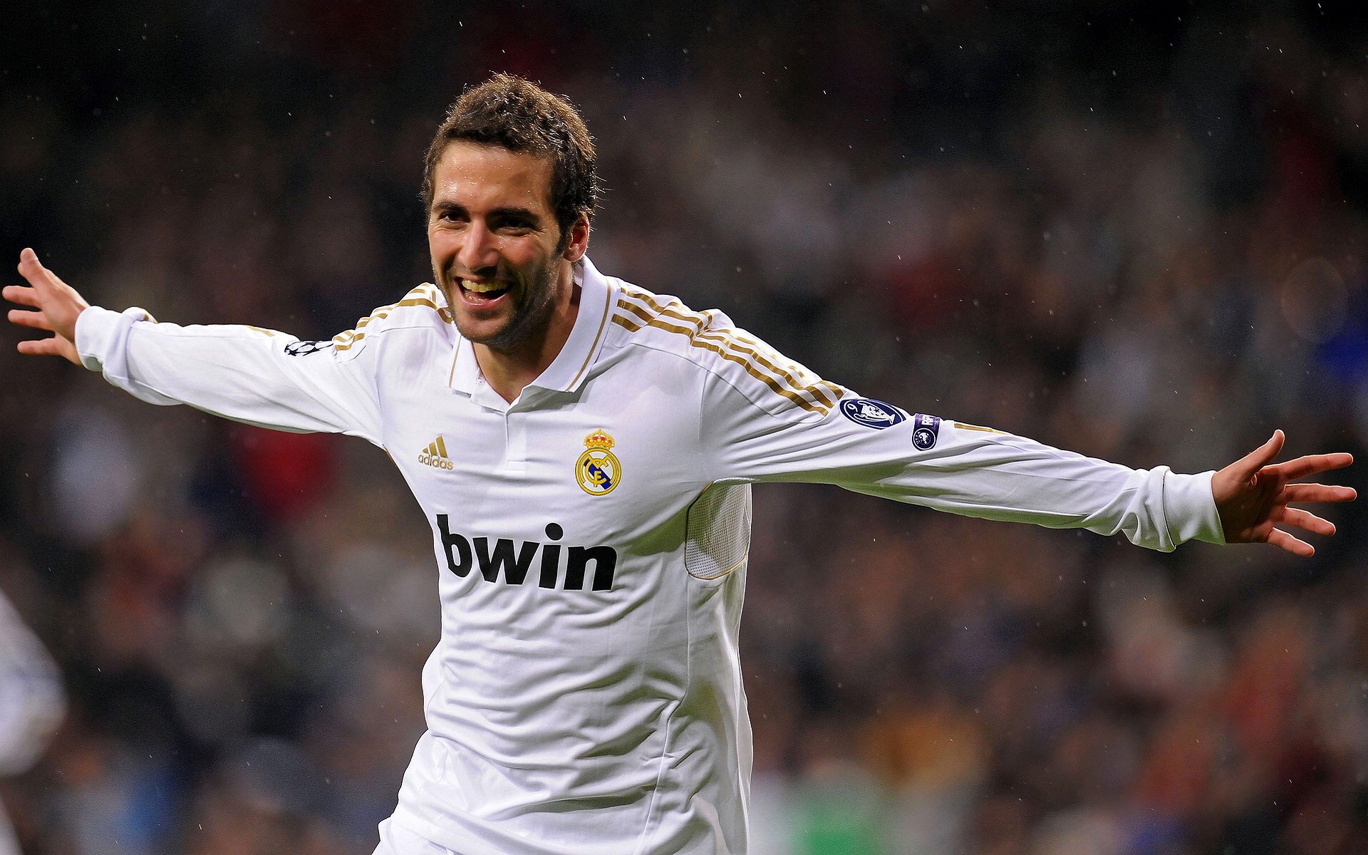 “英超最终冲刺,领头羊全员迎战强敌”,英超榜首大战